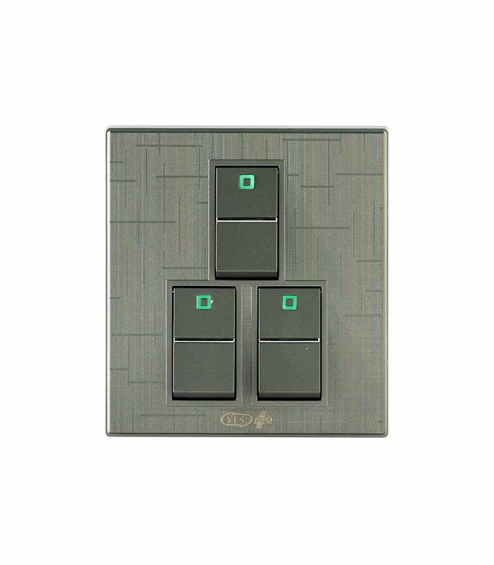 YES G-1 MARVEL SILVER SERIES - 3 GANG SWITCH